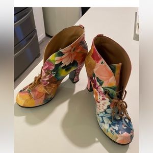 Ladies John Fluevog Daily Miracles Stunner booties